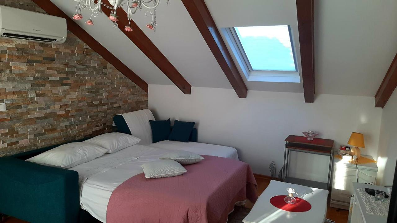 Viktorija Apartments سيغيت فغانييتْسا المظهر الخارجي الصورة
